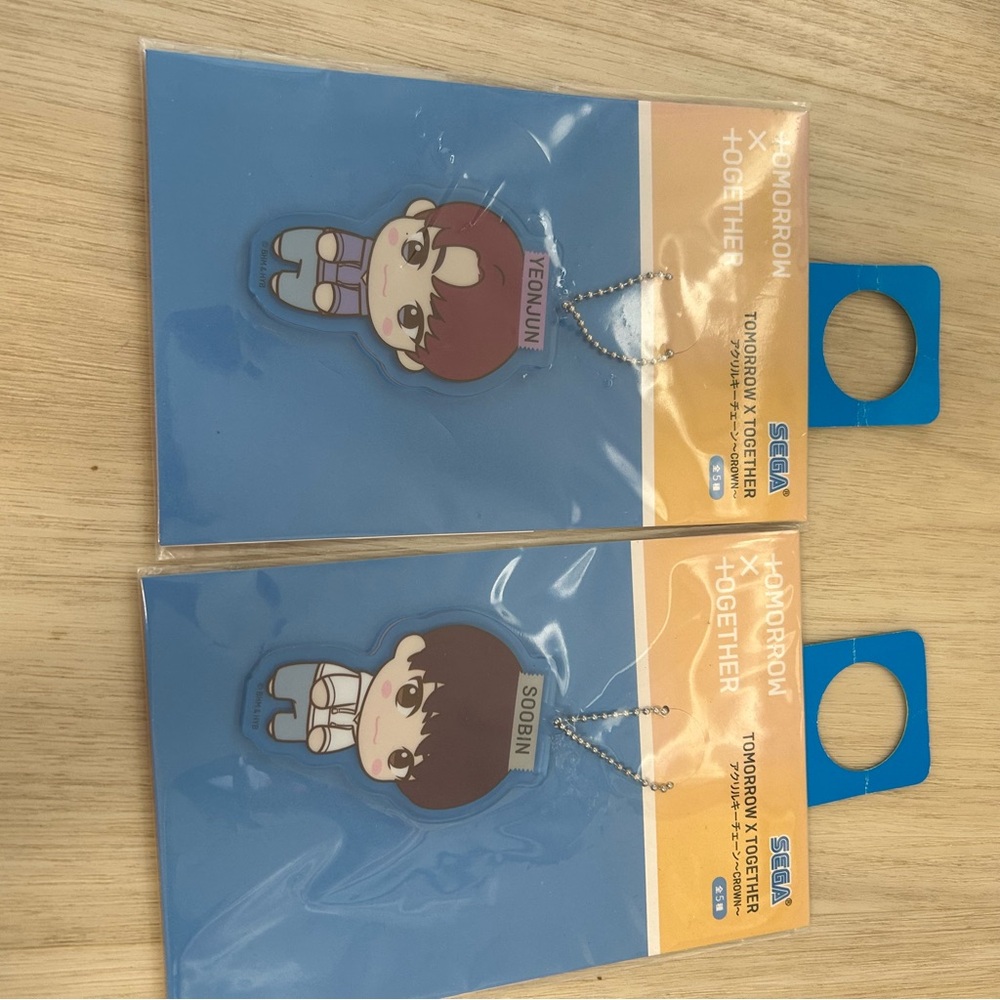 BTS Soobin Yeonjun Bag Charm 16 Piece Sticker Set Tomorrow X Together Sega Korea - Picture 5 of 6